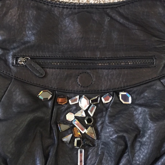 VINCE CAMUTO Black genuine Leather clutch. - Picture 4 of 8